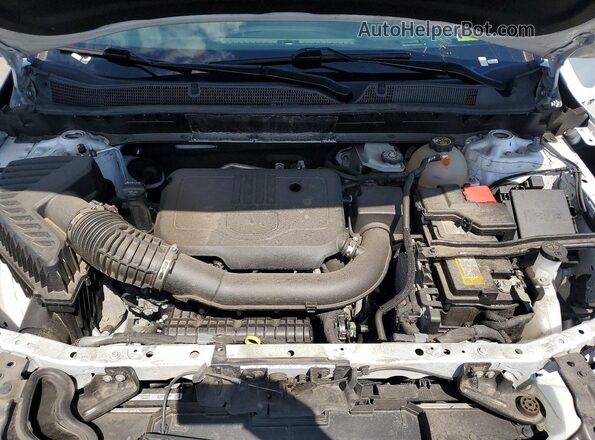 3GNKBHR42PS183631 2023 CHEVROLET BLAZER White Vista del compartimento del motor