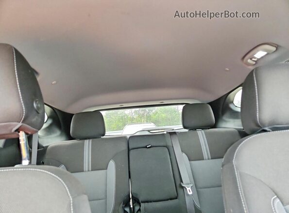 3GNKBHR44PS210232 2023 CHEVROLET BLAZER White Vista de los asientos traseros