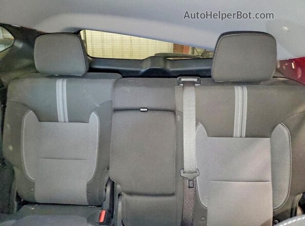 3GNKBHR47PS126227 2023 CHEVROLET BLAZER Red უკანა სავარძლების ხედი