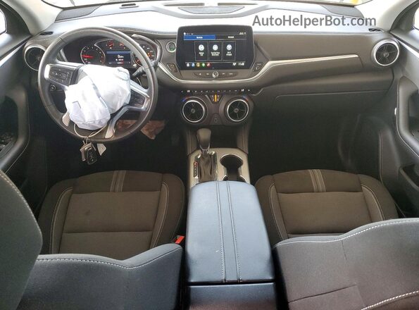 3GNKBHR49SS213152 2025 CHEVROLET BLAZER Gray Vista del salpicadero