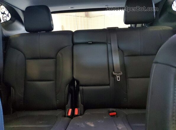 3GNKBHRS3KS600133 2019 CHEVROLET BLAZER Blue Rear seats view