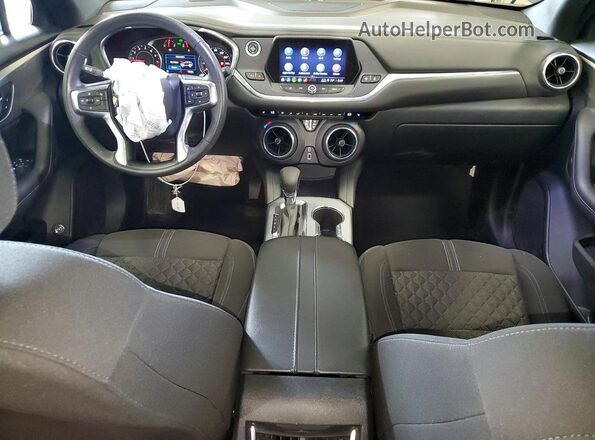 3GNKBHRS5MS567011 2021 CHEVROLET BLAZER Черный Вид панели приборов