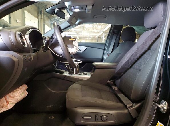 3GNKBHRS5MS567011 2021 CHEVROLET BLAZER Черный Вид салона спереди