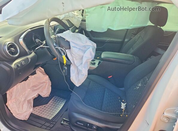 3GNKBHRS8MS513914 2021 CHEVROLET BLAZER White Front interior view