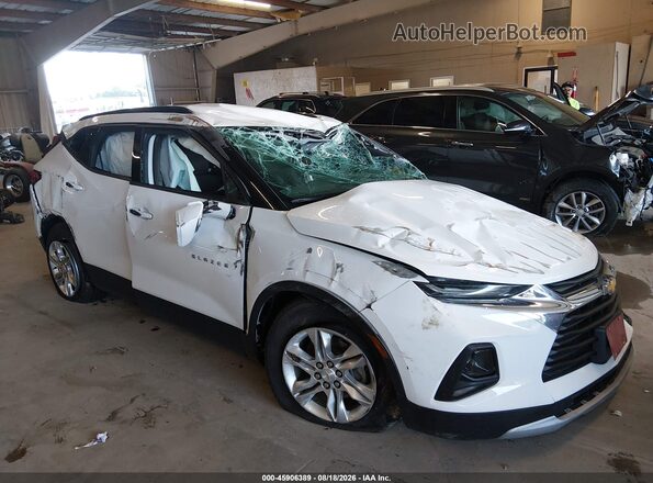 3GNKBHRSXLS529756 2020 CHEVROLET BLAZER White Rear interior view