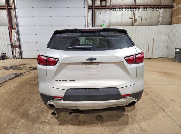 3GNKBHRSXLS628920 2020 CHEVROLET BLAZER Silver უკანა ხედი