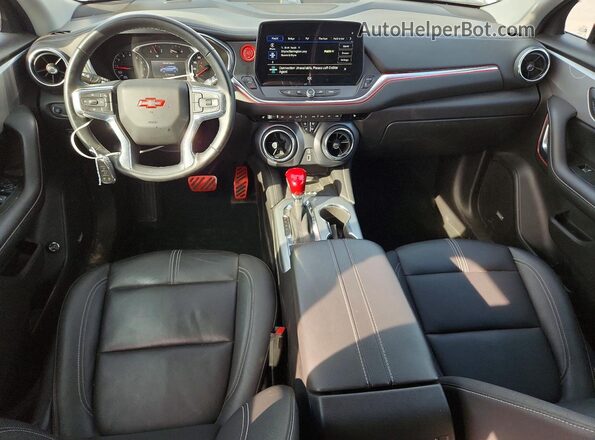 3GNKBJRSXRS139983 2024 CHEVROLET BLAZER Белый Вид панели приборов