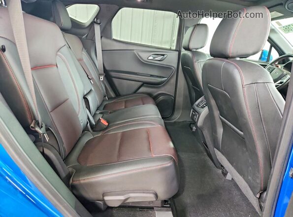 3GNKBKRS4MS502924 2021 CHEVROLET BLAZER Blue Vista interior trasera
