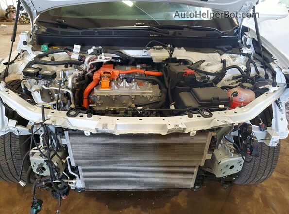 3GNKDBRM6SS176424 2025 CHEVROLET BLAZER White Vista del compartimento del motor