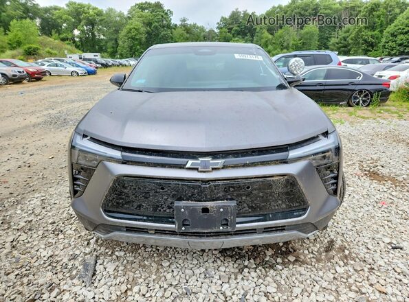 3GNKDFRL1RS284426 2024 CHEVROLET BLAZER Серый Вид спереди
