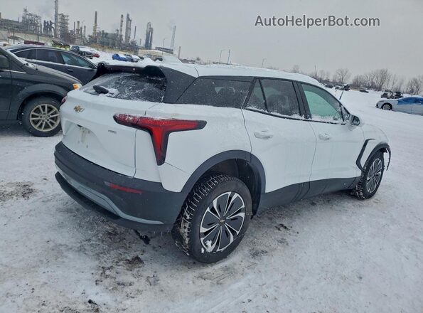 3GNKDGRJ5SS105671 2025 CHEVROLET BLAZER Белый Задняя правая четверть