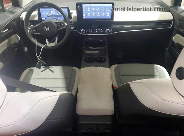 3GPKHVRJXRS535691 2024 HONDA PROLOGUE White Вид панелі приладів