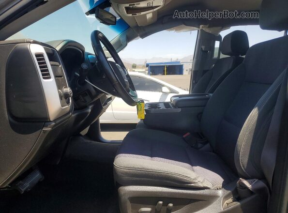 3GTP1MEC4HG182685 2017 GMC SIERRA Gray Front interior view