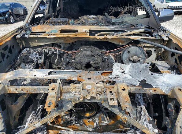 3GTP1PEJ3JG258080 2018 GMC SIERRA Burn Вид задньої частини салону