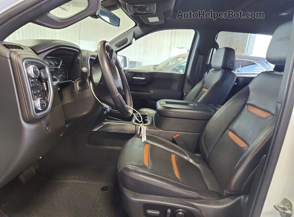 3GTP9EEL5NG174802 2022 GMC SIERRA White წინა სალონის ხედი