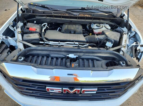3GTPHAEK3RG208552 2024 GMC SIERRA White Вид задньої частини салону