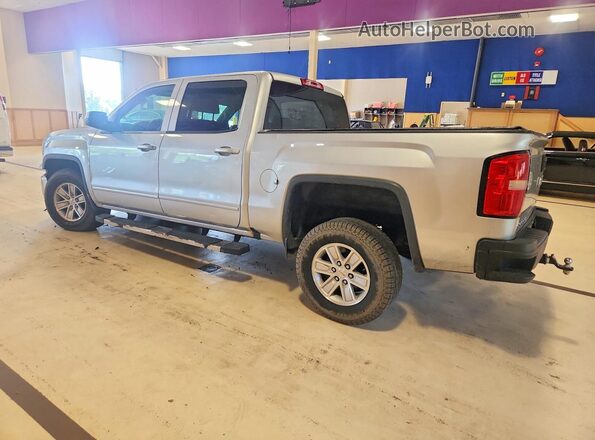 3GTU2MEC8JG147024 2018 GMC SIERRA Silver Tył lewy