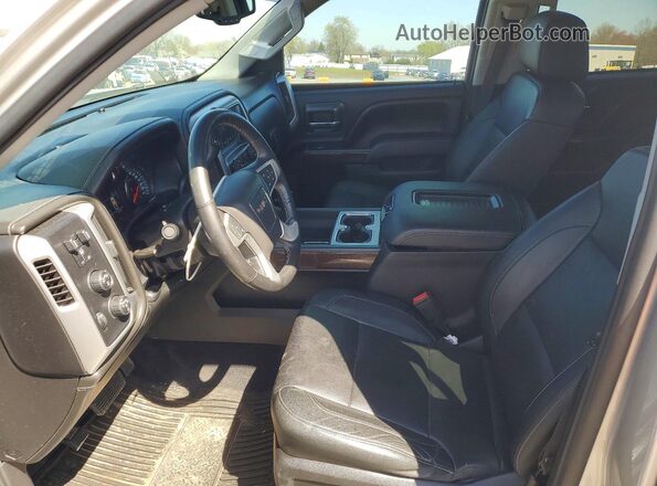 3GTU2NEC0JG595053 2018 GMC SIERRA Silver Front interior view