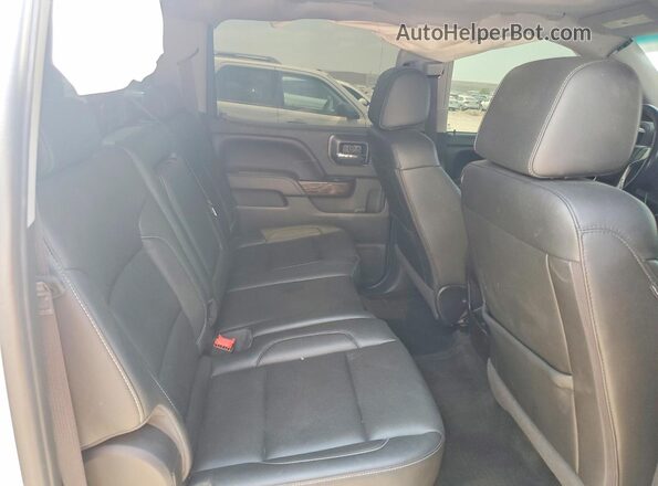 3GTU2NEC2HG219285 2017 GMC SIERRA Silver Widok tylnych siedzeń