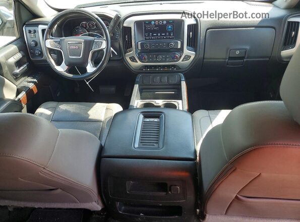 3GTU2NEC2HG372359 2017 GMC SIERRA Silver Widok deski rozdzielczej