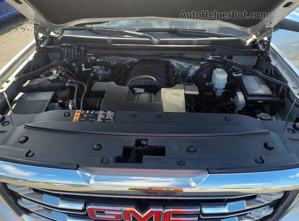 3GTU2NEC5HG127653 2017 GMC SIERRA Silver Widok wnętrza z tyłu