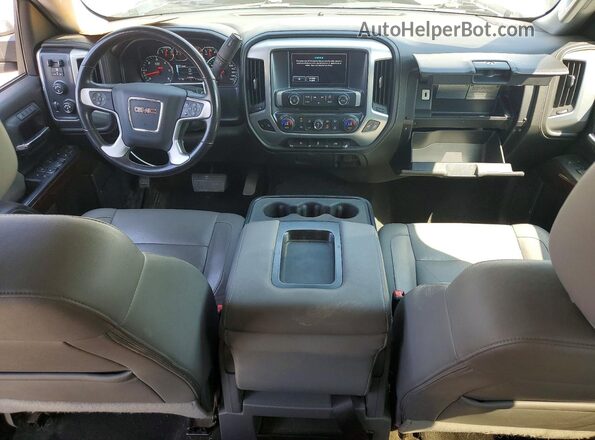 3GTU2NEC6HG213697 2017 GMC SIERRA Серебряный Вид панели приборов
