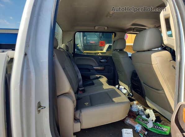 3GTU2NEC9GG190964 2016 GMC SIERRA White Rear seats view