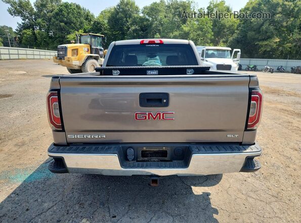 3GTU2NEJ2HG339246 2017 GMC SIERRA Tan Rear view