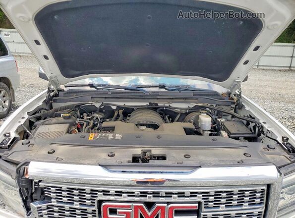 3GTU2PEC7JG546394 2018 GMC SIERRA Белый Вид задней части салона