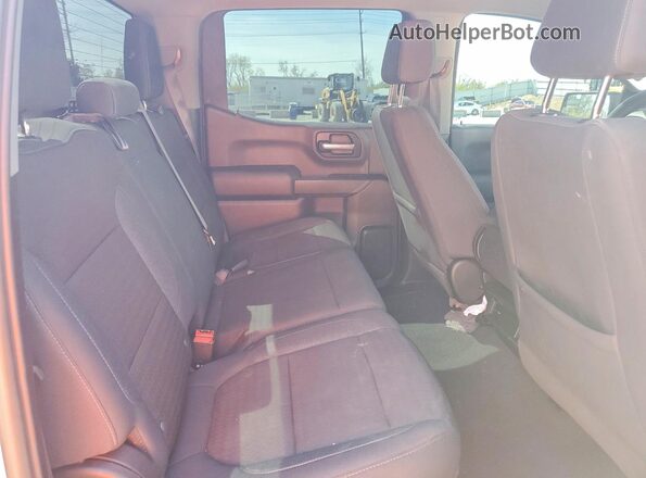 3GTU9AEF6MG285105 2021 GMC SIERRA White Rear seats view