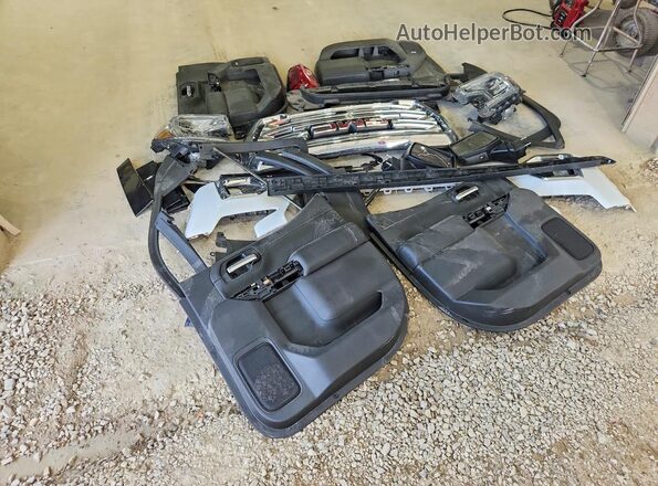 3GTU9DED3KG132890 2019 GMC SIERRA Белый Вид подкапотного пространства