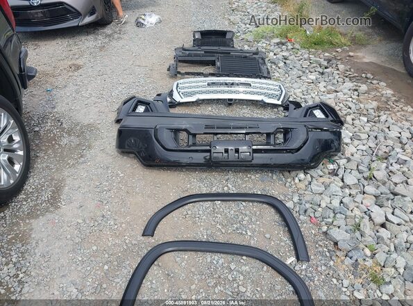 3GTU9FET6LG221048 2020 GMC SIERRA Black Instrument cluster view