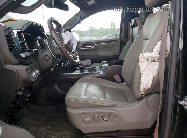 3GTUUDED5NG607670 2022 GMC SIERRA Black Вид салону спереду