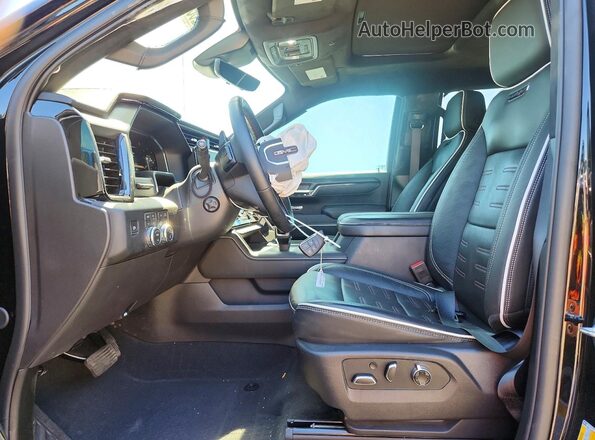 3GTUUFE8XTG127569 2026 GMC SIERRA Черный Вид салона спереди