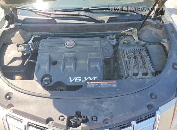 3GYFNBE3XGS527616 2016 CADILLAC SRX Gold Vista del compartimento del motor