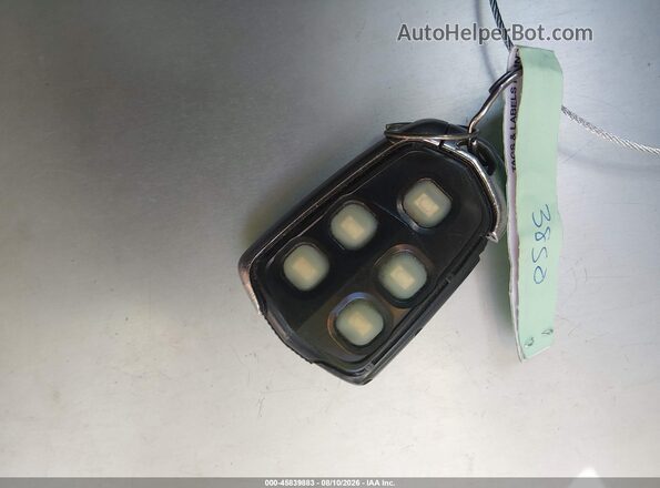 3GYFNBE3XGS543850 2016 CADILLAC SRX Серый Вид панели приборов