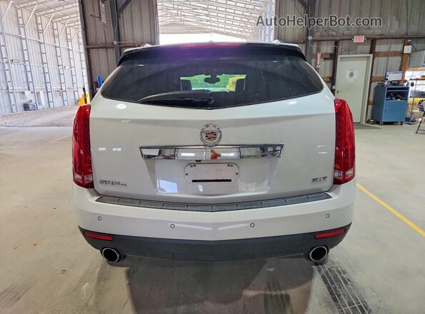 3GYFNCE32GS500772 2016 CADILLAC SRX White Հետևի տեսք