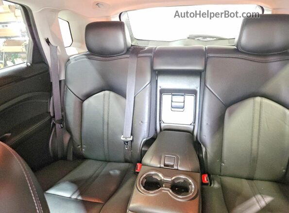 3GYFNCE32GS500772 2016 CADILLAC SRX White Հետևի նստատեղերի տեսք