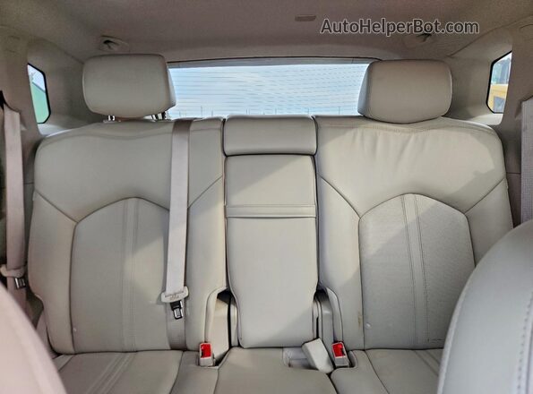 3GYFNDE31GS546762 2016 CADILLAC SRX White Rear seats view