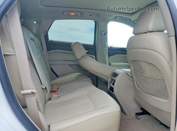 3GYFNDE33GS570495 2016 CADILLAC SRX White უკანა სავარძლების ხედი