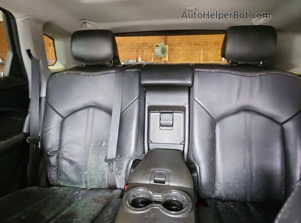 3GYFNEE38GS504675 2016 CADILLAC SRX Black Հետևի նստատեղերի տեսք