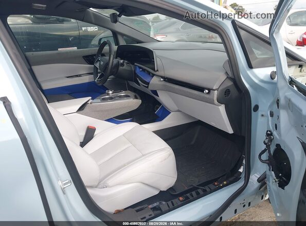 3GYK3EMR5SS164288 2025 CADILLAC OPTIQ Light Blue Вид салону спереду