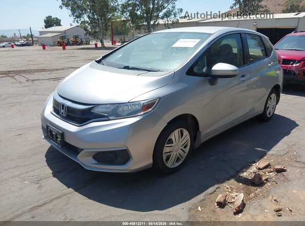 3HGGK5G46JM719705 2018 HONDA FIT Серебряный Передняя левая четверть