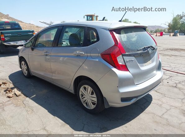 3HGGK5G46JM719705 2018 HONDA FIT Серебряный Задняя левая четверть