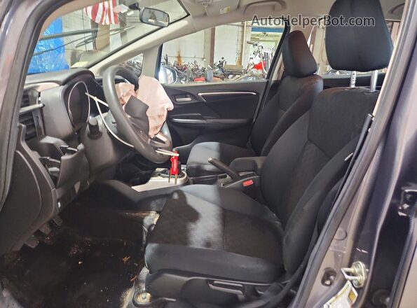 3HGGK5G52HM701771 2017 HONDA FIT Gray Вид салону спереду