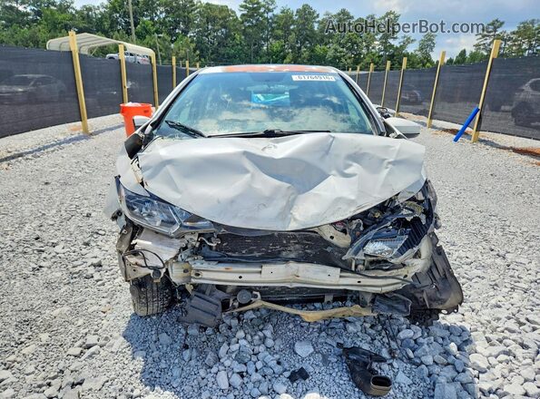 3HGGK5G74HM702230 2017 HONDA FIT Белый Вид спереди