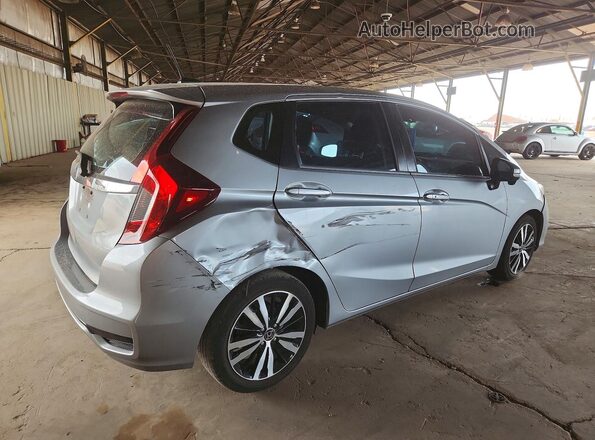 3HGGK5G84JM711928 2018 HONDA FIT Silver Rear right