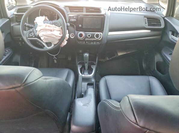 3HGGK5H0XKM722491 2019 HONDA FIT Серебряный Вид панели приборов