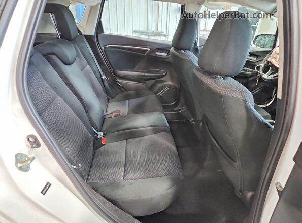 3HGGK5H41LM717541 2020 HONDA FIT White Вид задніх сидінь