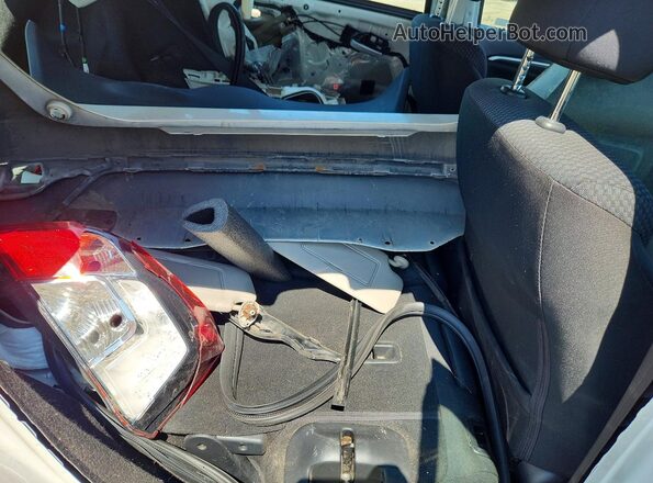 3HGGK5H44KM725471 2019 HONDA FIT Белый Вид задних сидений